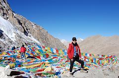 
Jerome Ryan on the Dolma La (5653m) at 9:00, just two and a half hours after leaving Dirapuk.
